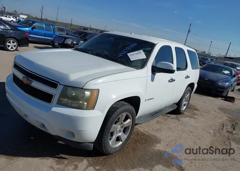 2009 Chevrolet Tahoe Police z USA, uszkodzony, nr VIN 1GNEC03079R256760